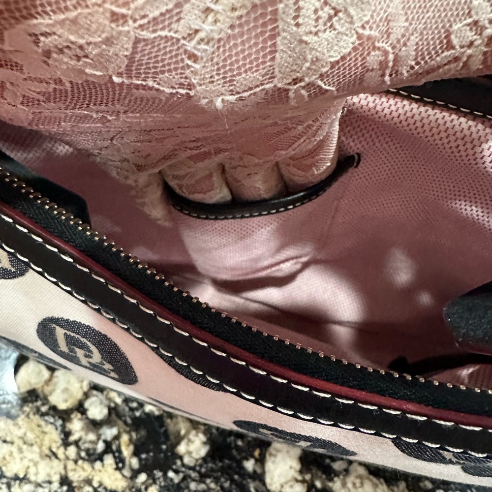 Dooney & Bourke Y2K White Logo Crescent Shoulder Bag with Dark Brown Trim - Picture 9 of 13